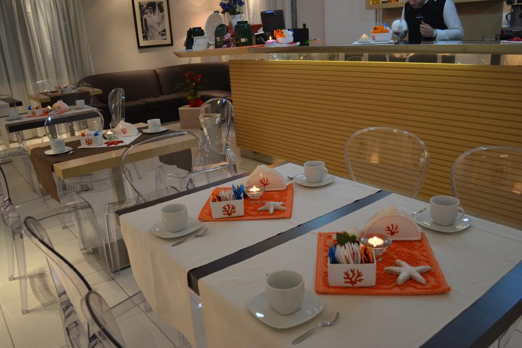 Hotel Ambrosio La Corte Ольбія Екстер'єр фото